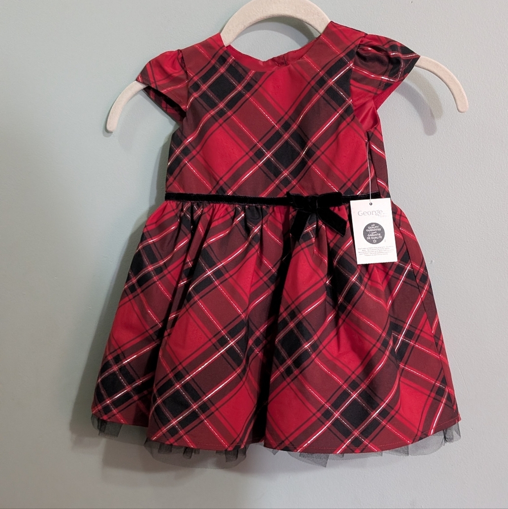 NEW Red and Black Plaid Girls Dress 12-18 M *P3